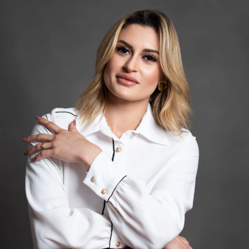 Camilla advogada